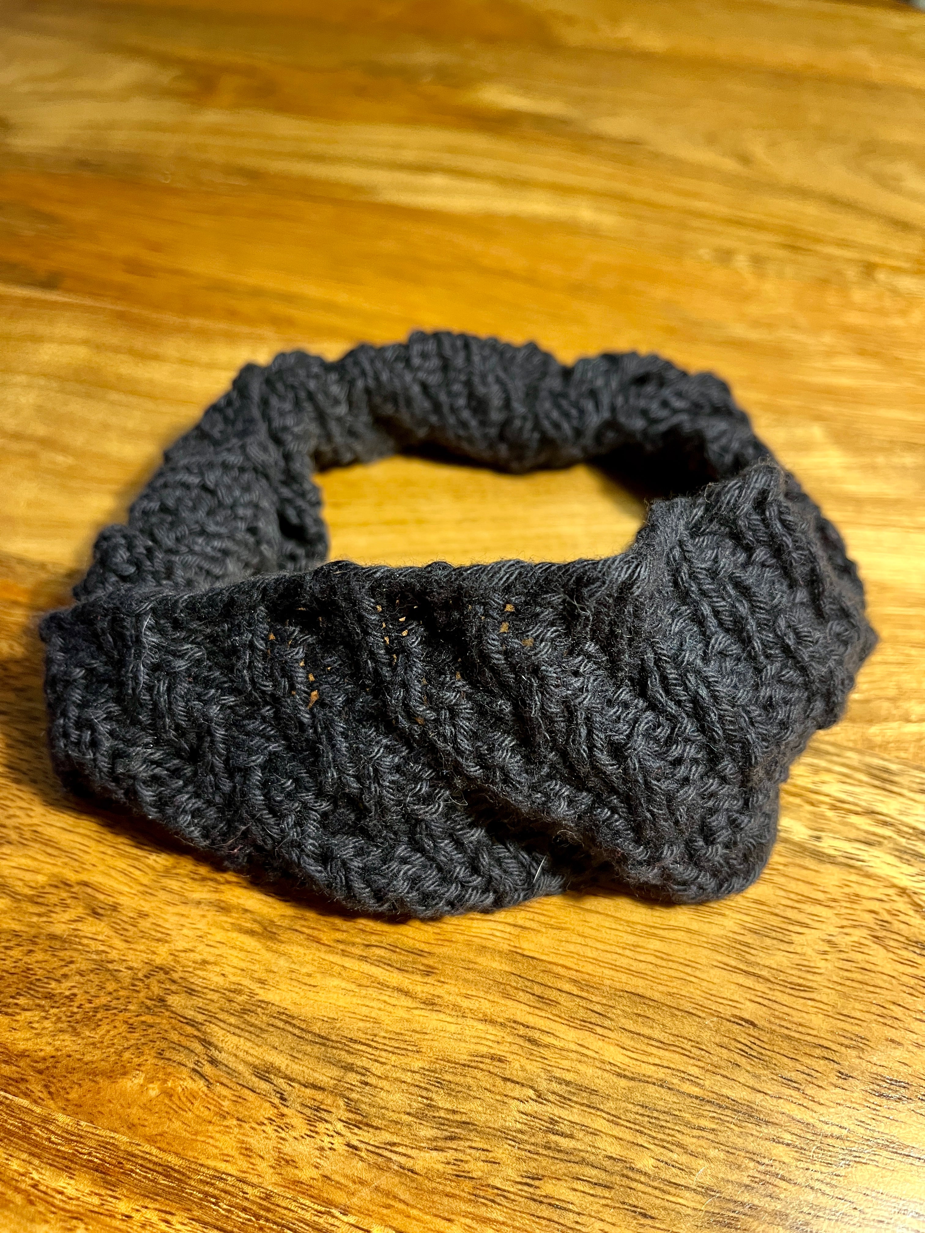 Naram Twisted Knitted Hairband