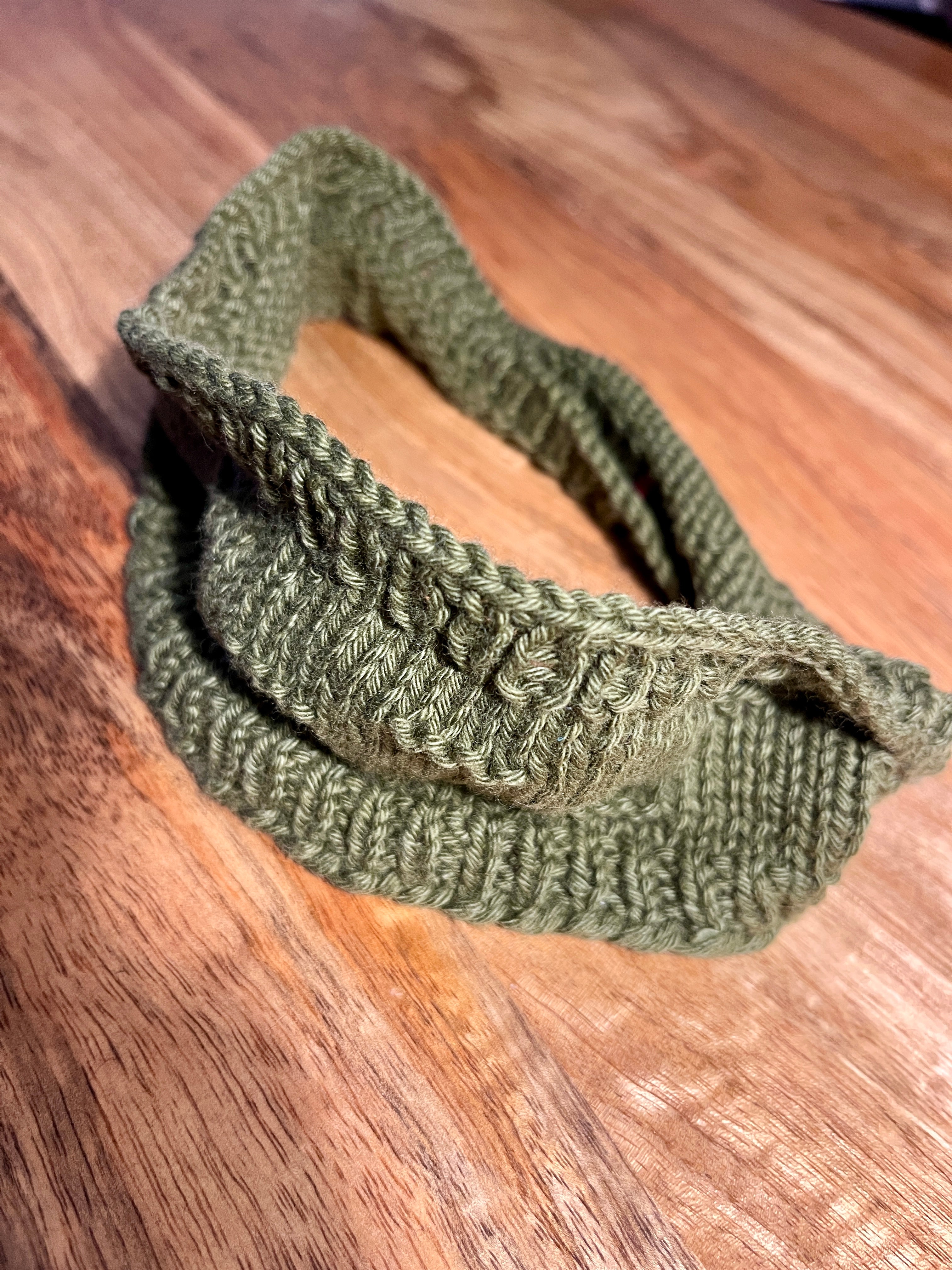Naram Twisted Knitted Hairband