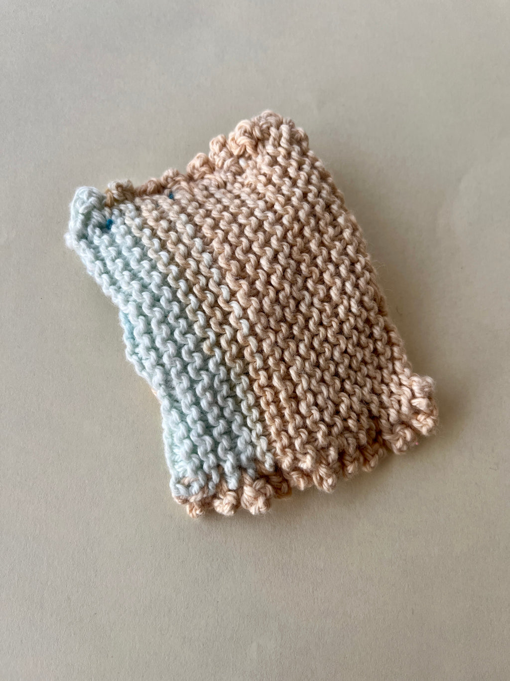 Naram Wrist Pillow